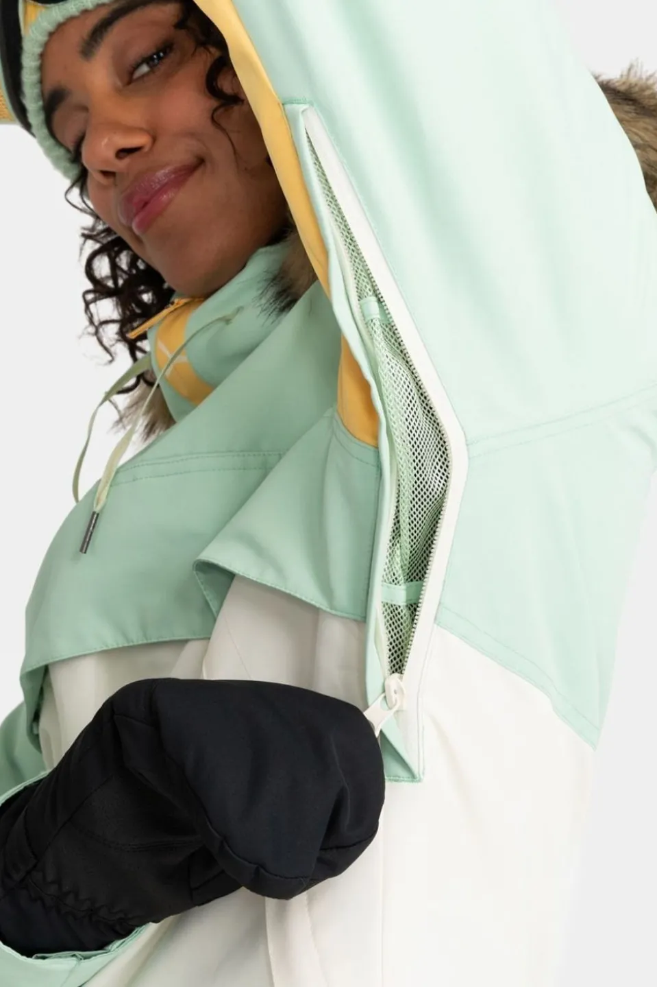 Womens Shelter Snow Jacket